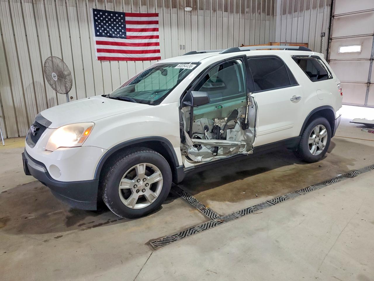 2012 GMC Acadia SLE, VIN 1GKKVPED8CJ363034 — Side