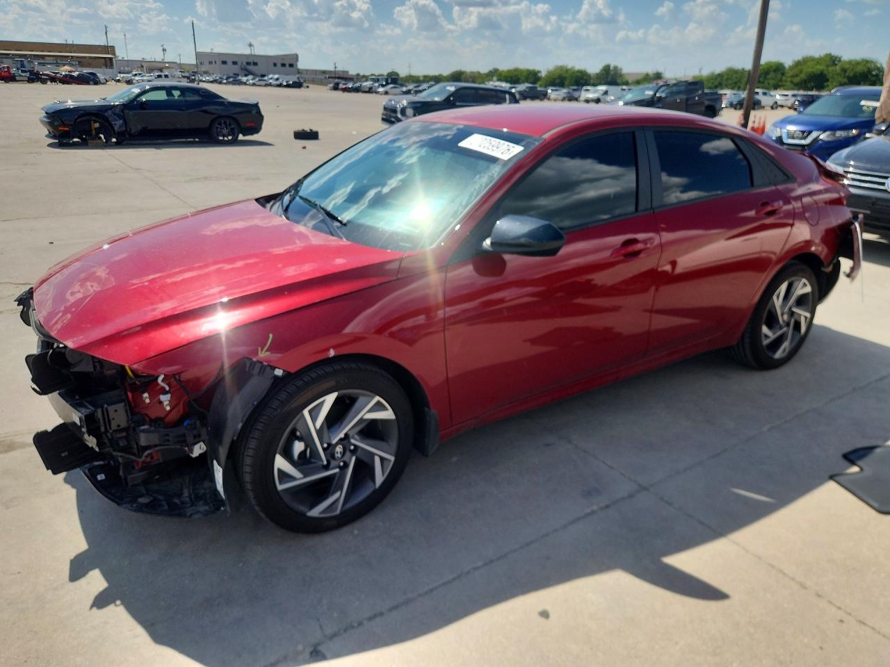 2025 Hyundai Elantra SEL Sport, VIN KMHLM4DG0SU085087 — Rear end