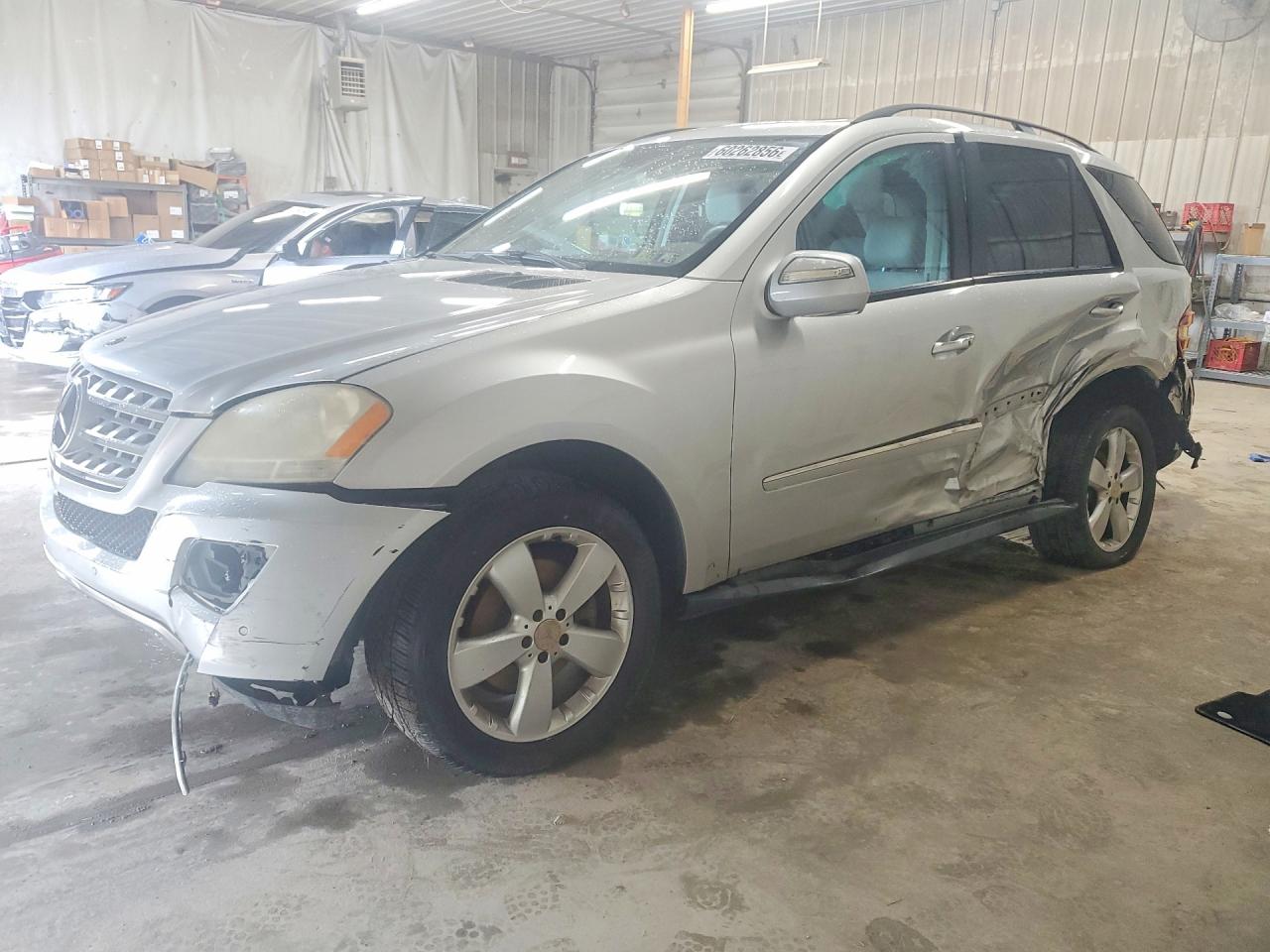 2009 Mercedes-Benz M 350, VIN 4JGBB86E19A477902 — All over