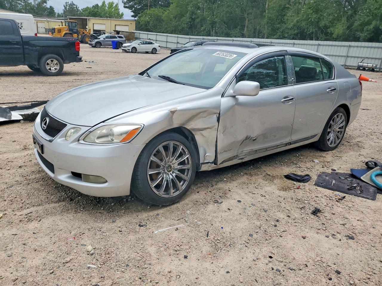 2006 Lexus GS 300, VIN JTHCH96S960010844 — Side