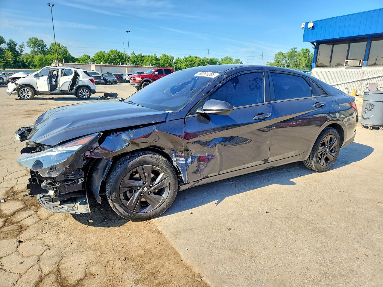 2021 Hyundai Elantra SEL, VIN 5NPLM4AG7MH028570 — Front end