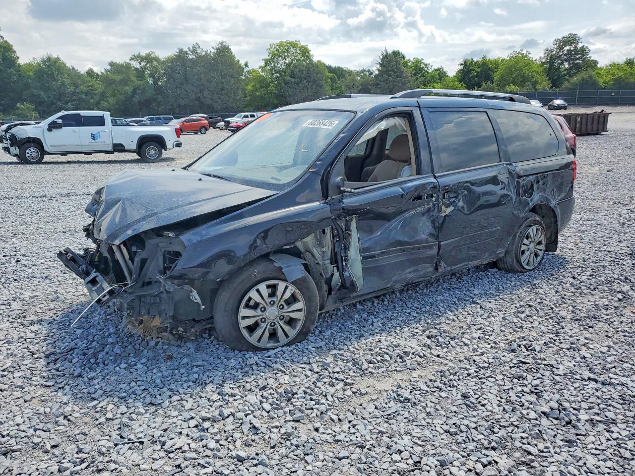 2012 Kia Sedona LX, VIN KNDMG4C78C6445939 — All over