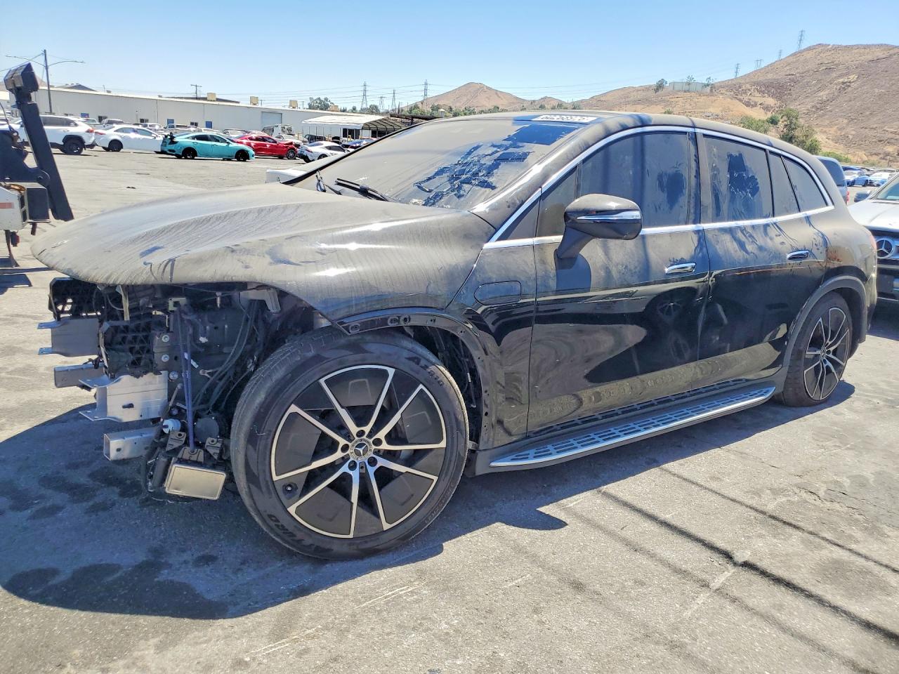 2023 Mercedes-Benz EQS 450+, VIN 4JGDM2DBXPA009494 — Front end
