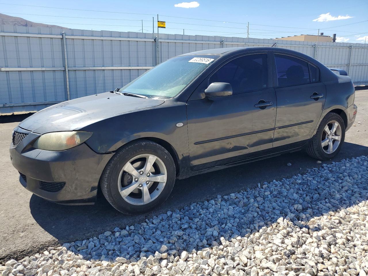 2005 Mazda 3 i, VIN JM1BK12F951247433 — Front end