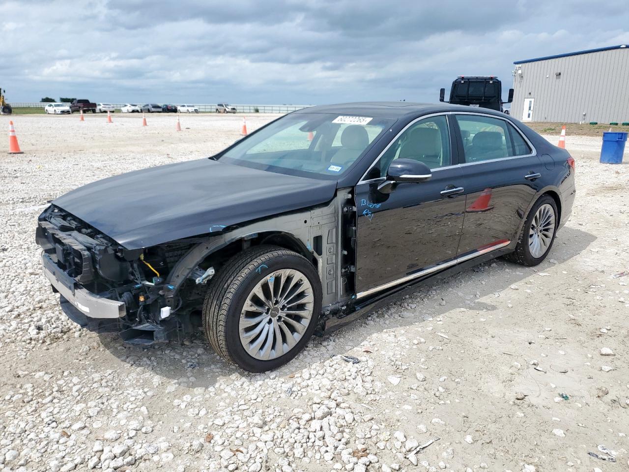 2019 Genesis G90 Ultimate, VIN KMTF54JH7KU054304 — Front end