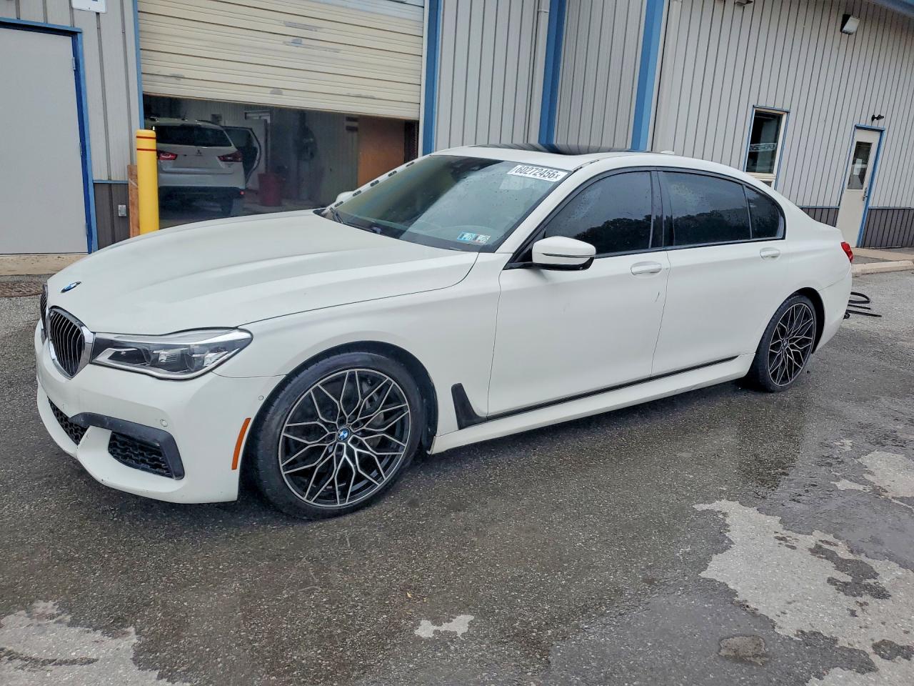 2018 BMW 7 Series ALPINA B7 xDrive, VIN WBA7F2C50JG423747 — Minor dents and scratches