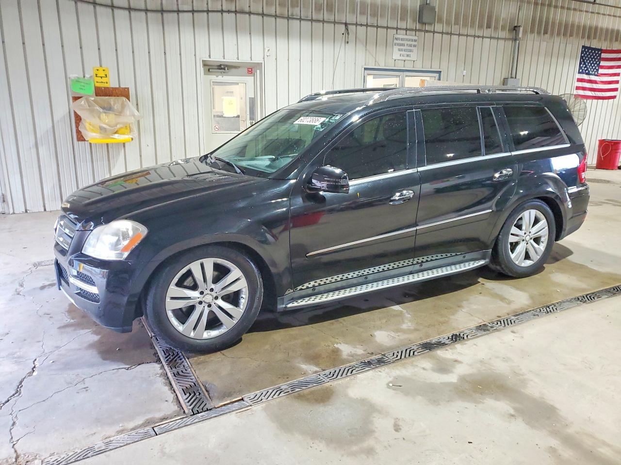 2012 Mercedes-Benz GL 450, VIN 4JGBF7BE5CA789927 — Minor dents and scratches