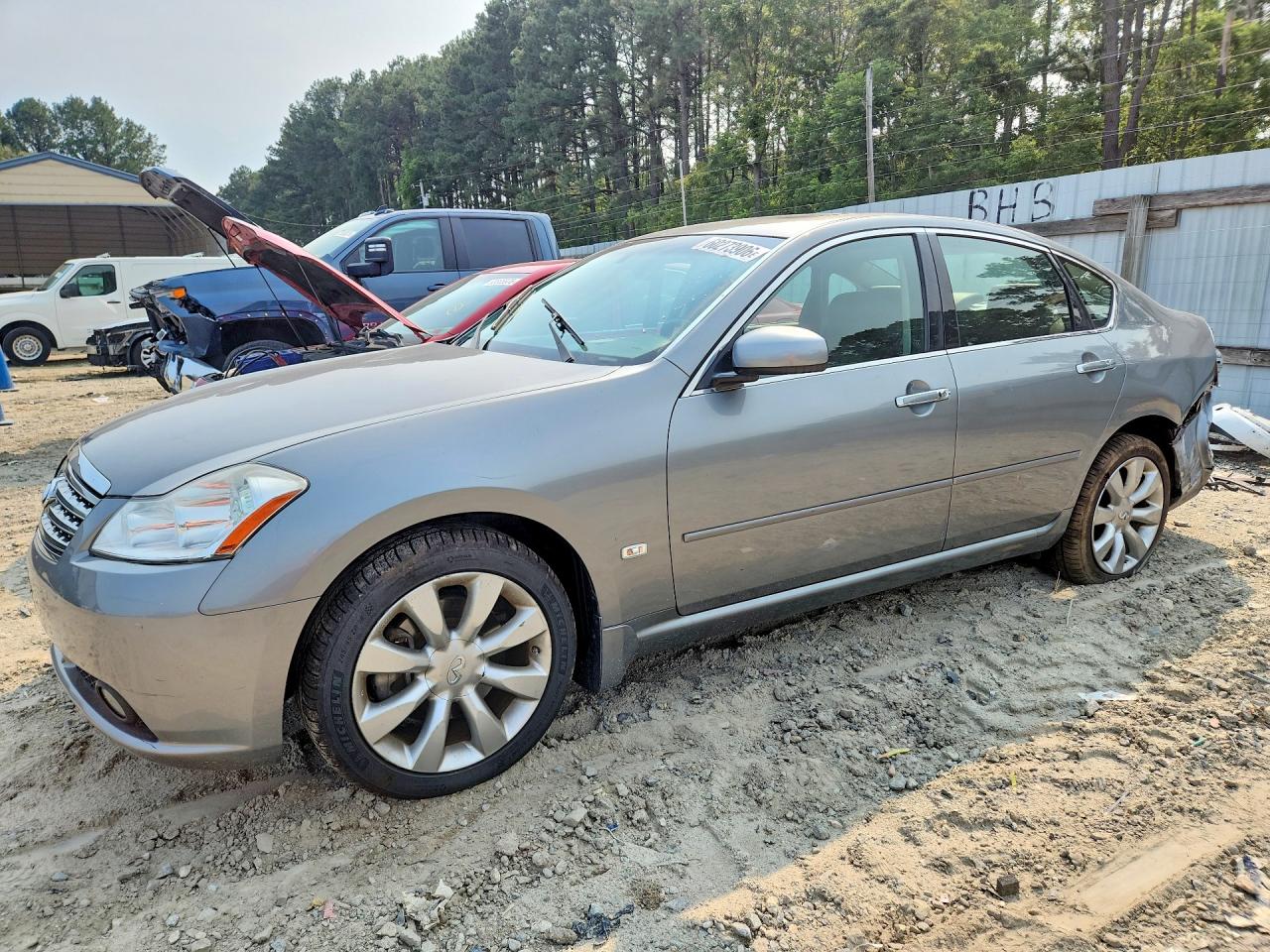 2007 Infiniti M x, VIN JNKAY01FX7M450806 — Rear end
