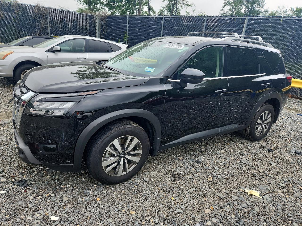 2025 Nissan Pathfinder SL, VIN 5N1DR3CC7SC312750 — Front end