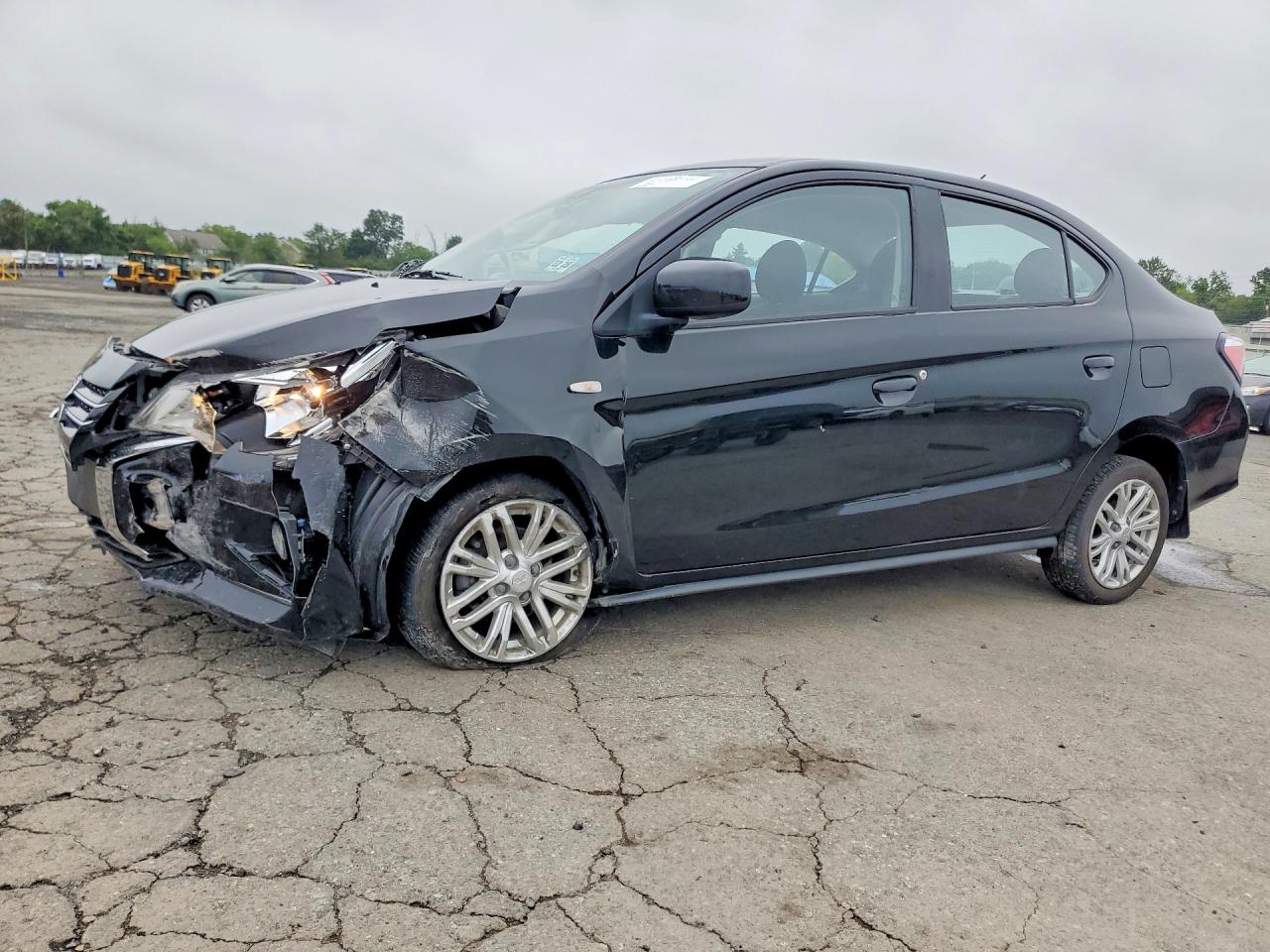 2023 Mitsubishi Mirage ES, VIN ML32FUFJ6PHF05217 — Front end