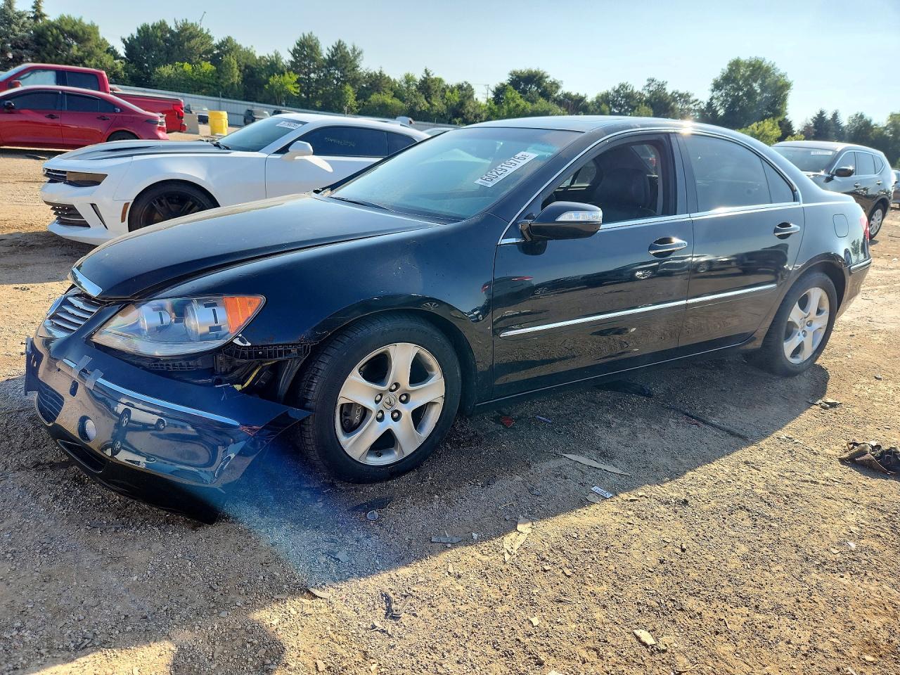 2006 Acura RL, VIN JH4KB16556C008726 — Front end