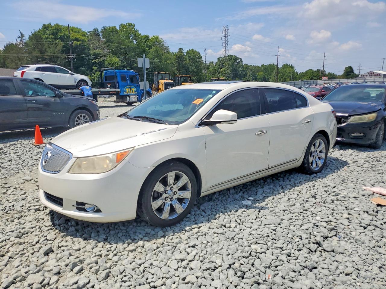 2010 Buick LaCrosse CXL, VIN 1G4GC5GG9AF283336 — Auction photo 1 of 4