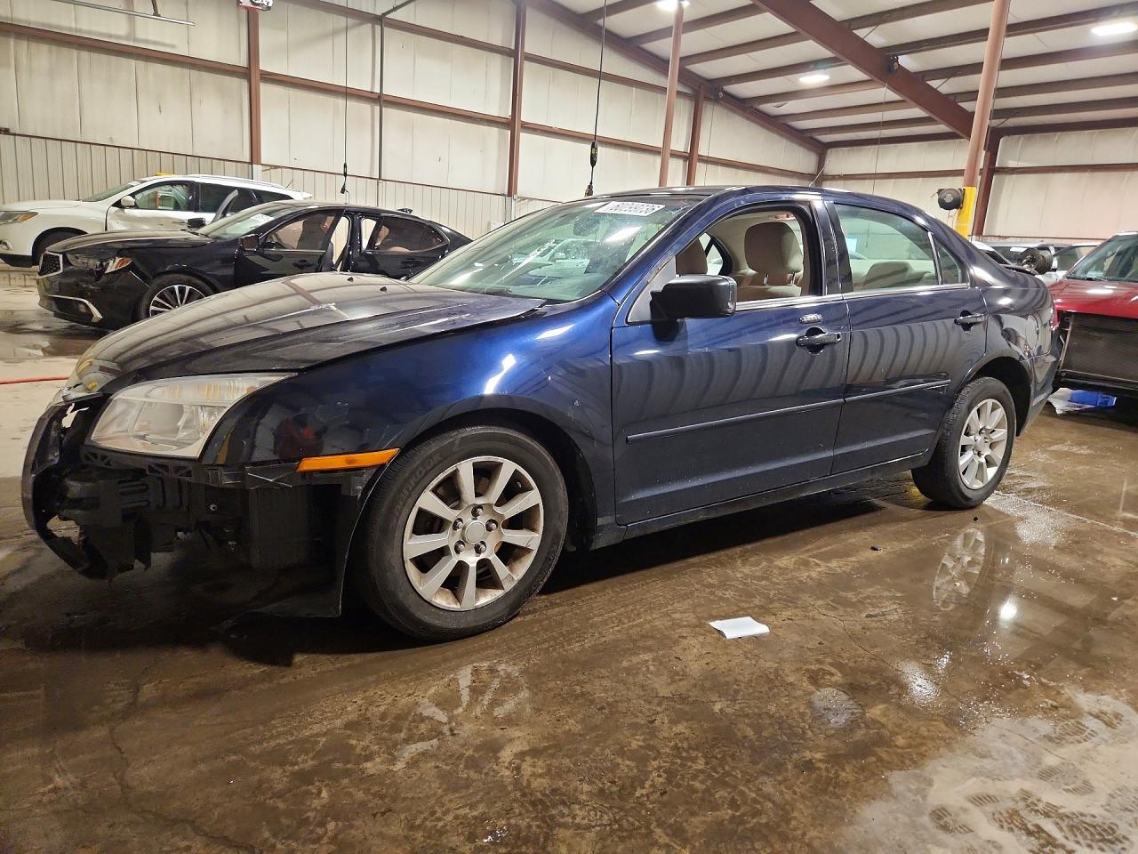 2009 Mercury Milan, VIN 3MEHM07Z19R624767 — Front end