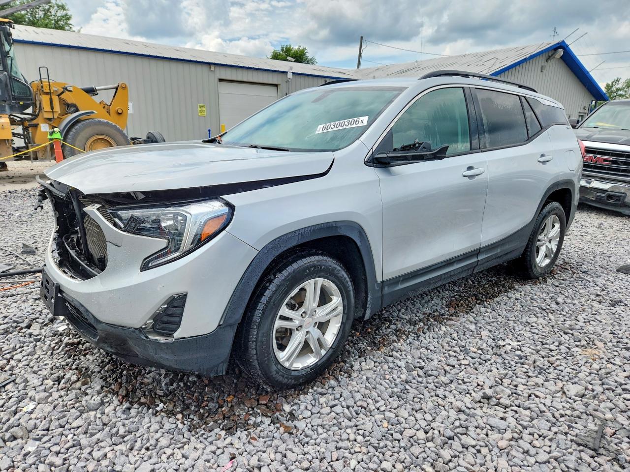 2018 GMC Terrain SLE, VIN 3GKALTEV4JL325146 — Front end