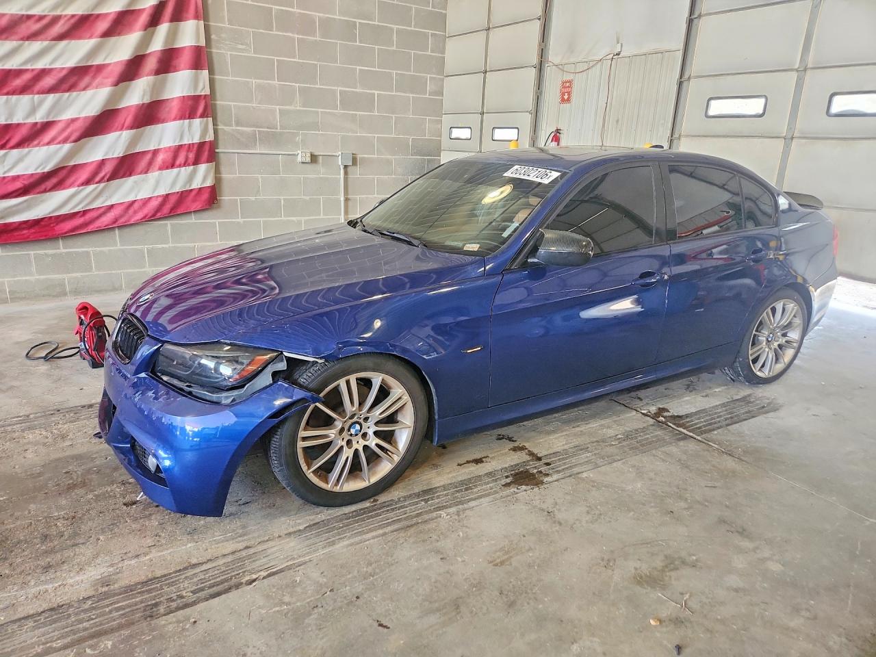 2011 BMW 3 Series 328i, VIN WBAPH7C50BE682906 — Front end