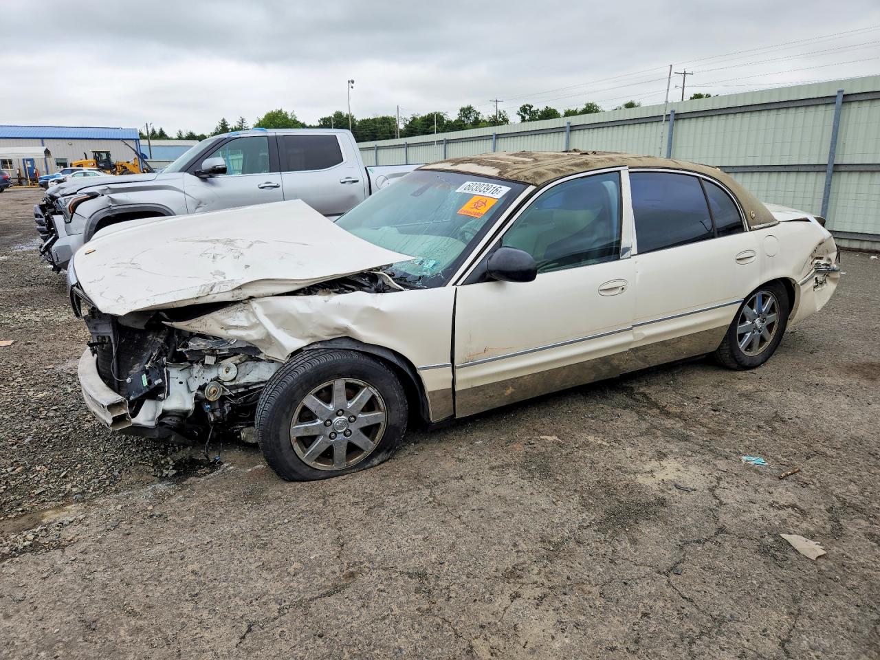2004 Buick Park Avenue, VIN 1G4CW54KX44121021 — Front end