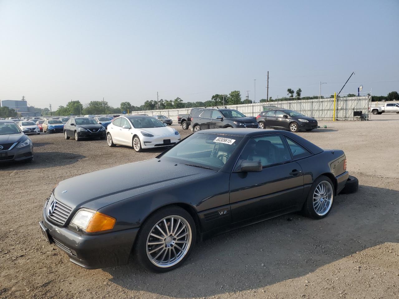 1993 Mercedes-Benz SL, VIN WDB1290761F075000 — Side