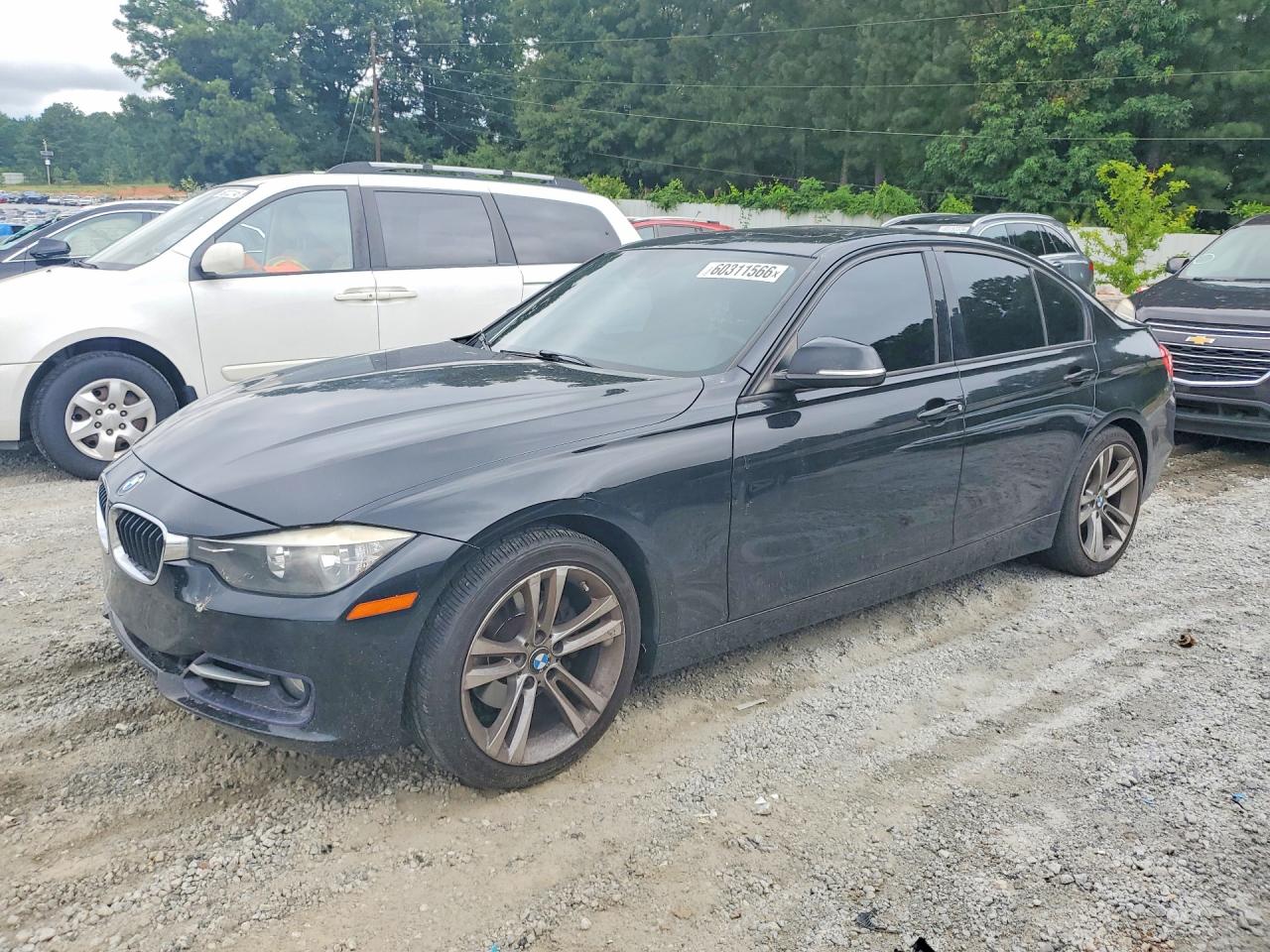 2013 BMW 3 Series 328i, VIN WBA3A5C54DF355493 — Minor dents and scratches
