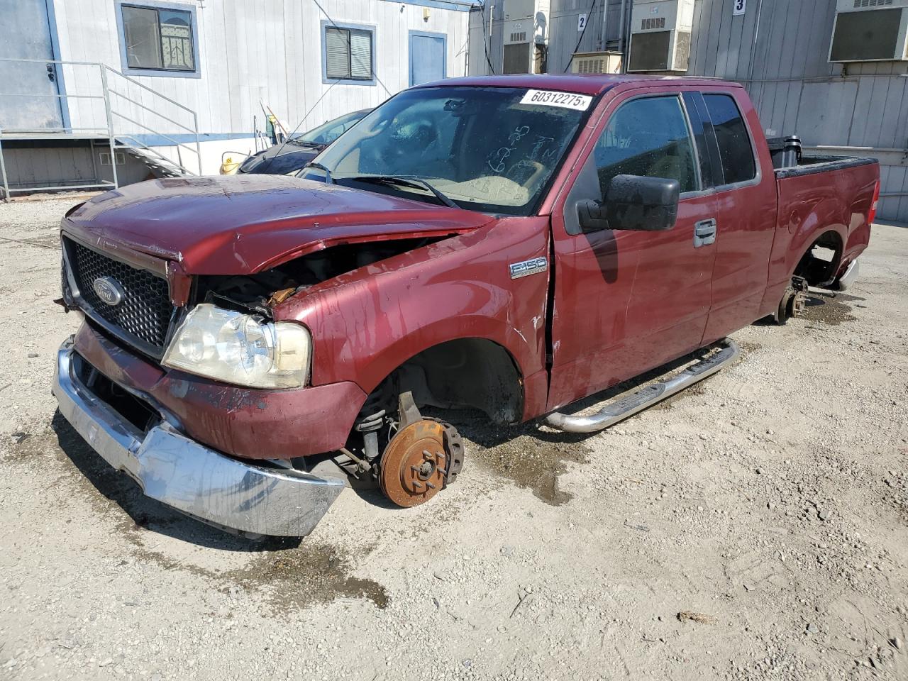 2004 Ford F-150 XLT, VIN 1FTRX12574KD09895 — Перед