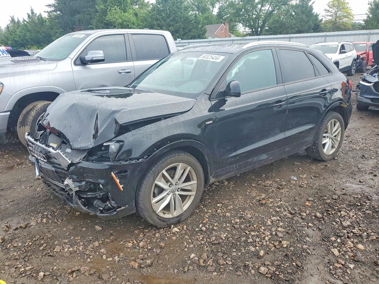 2018 Audi Q3 Premium, VIN WA1BCCFS3JR023001 — Front end
