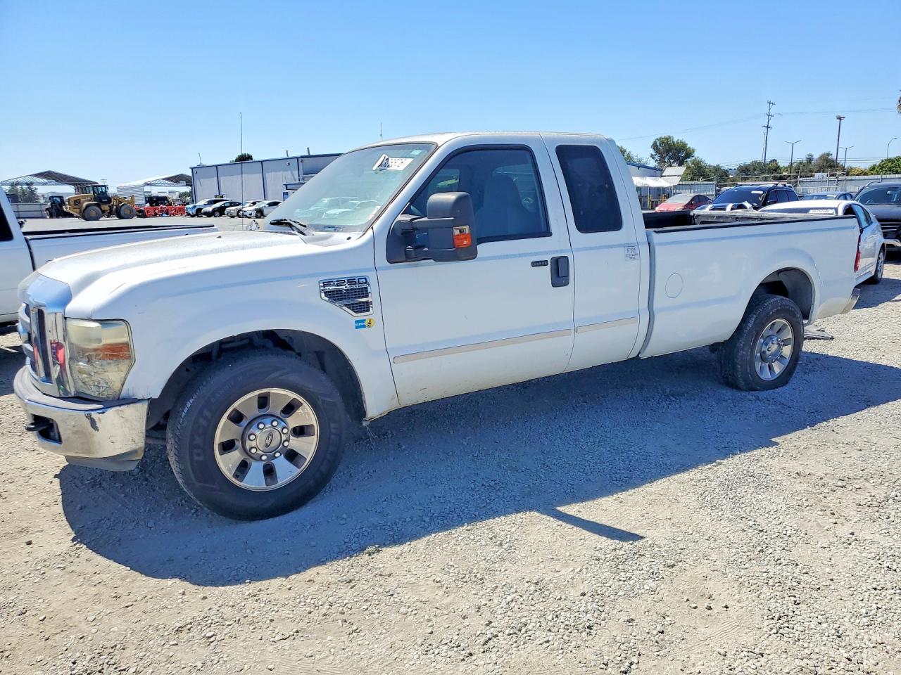 2009 Ford F-250 XL, VIN 1FTSX20569EB24124 — Side