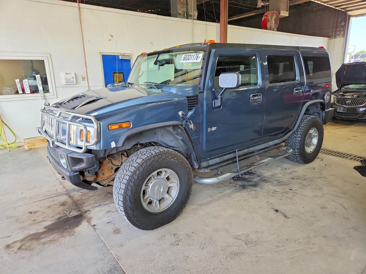 2005 Hummer H2 SUV, VIN 5GRGN23U45H124158 — Механическое
