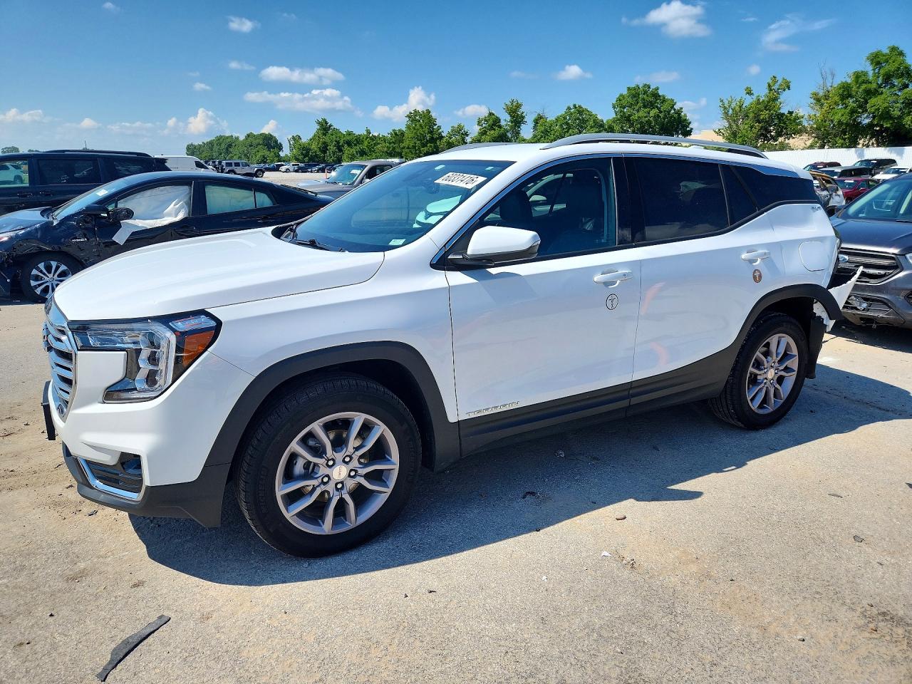 2024 GMC Terrain SLT, VIN 3GKALVEGXRL287575 — Зад