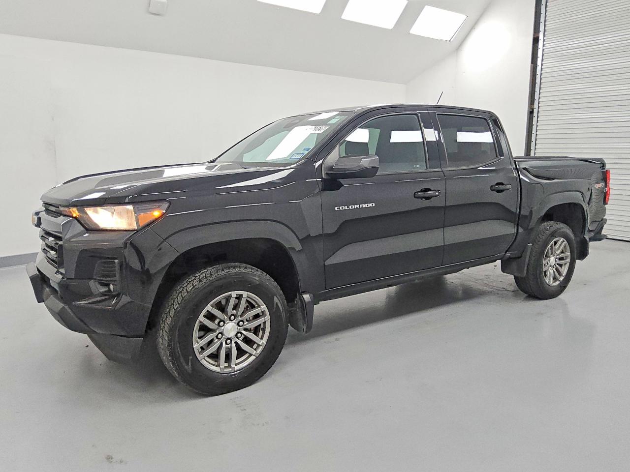 2023 Chevrolet Colorado 4WD LT, VIN 1GCPTCEK8P1169799 — Mechanical