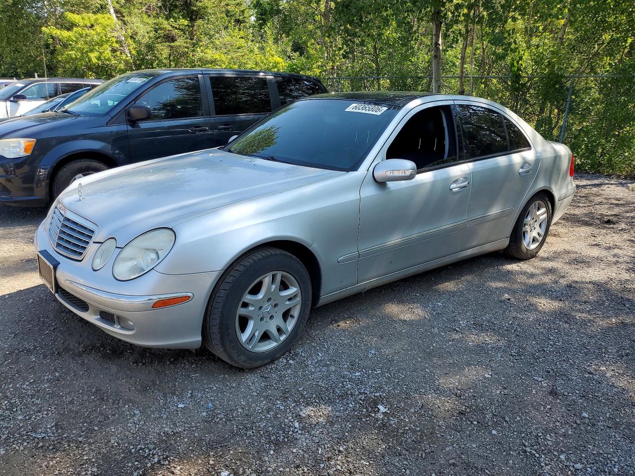 2005 Mercedes-Benz E 320, VIN WDBUF65J25A664921 — Side