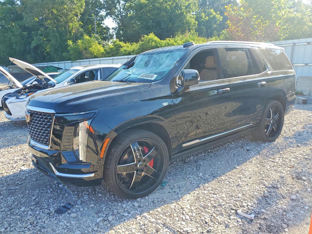 2025 Cadillac Escalade 4WD Premium Luxury, VIN 1GYS9CRL9SR171237 — Roof