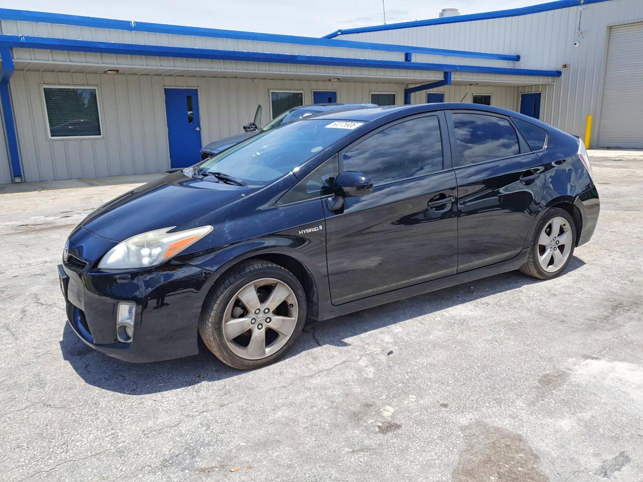 2010 Toyota Prius III, VIN JTDKN3DU8A0213255 — Rear end