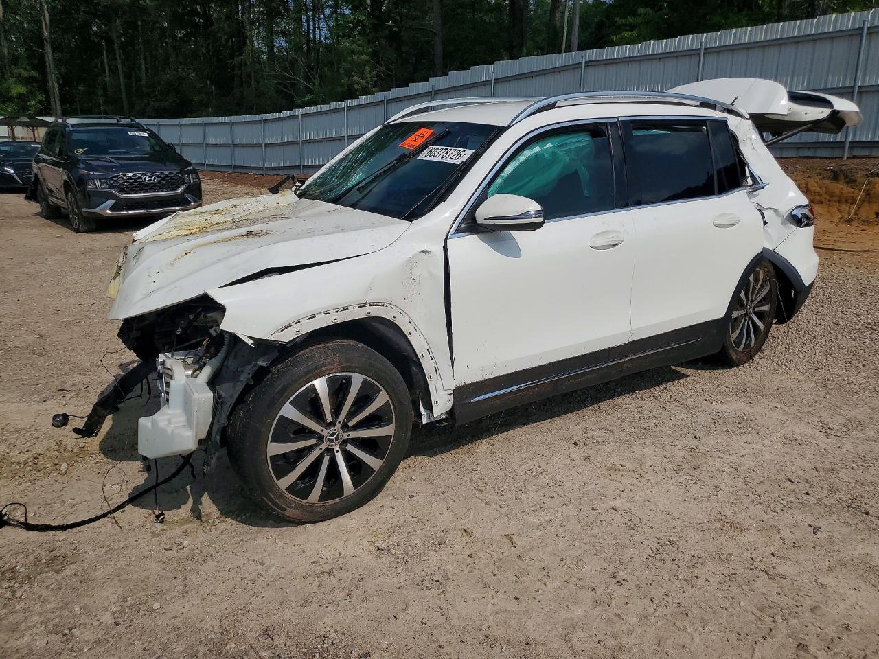 2020 Mercedes-Benz GLB 250, VIN W1N4M4GB4LW015325 — All over