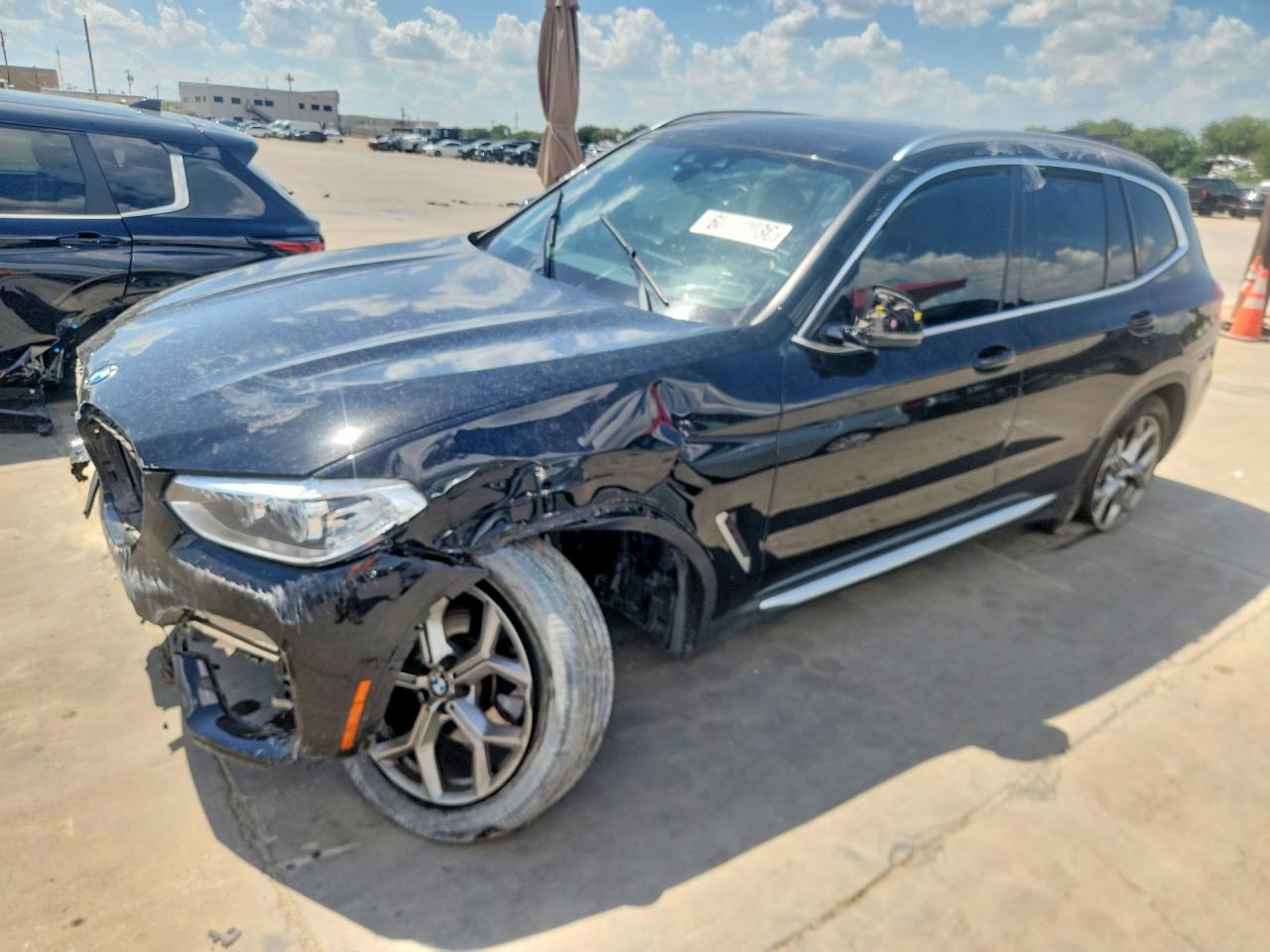 2021 BMW X3 sDrive30i, VIN 5UXTY3C01M9H69774 — Front end