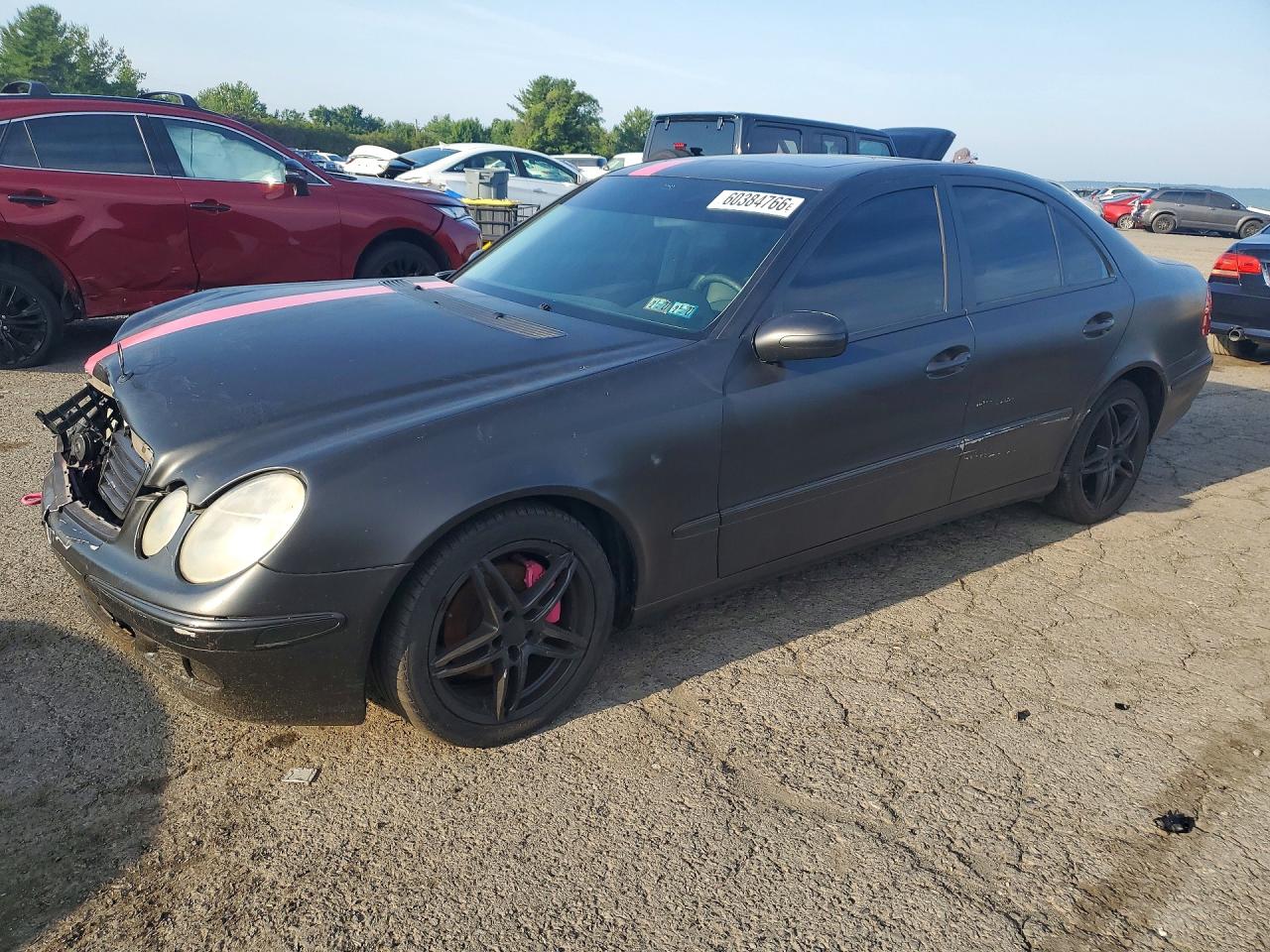 2003 Mercedes-Benz E 320, VIN WDBUF65J93A129940 — Перед
