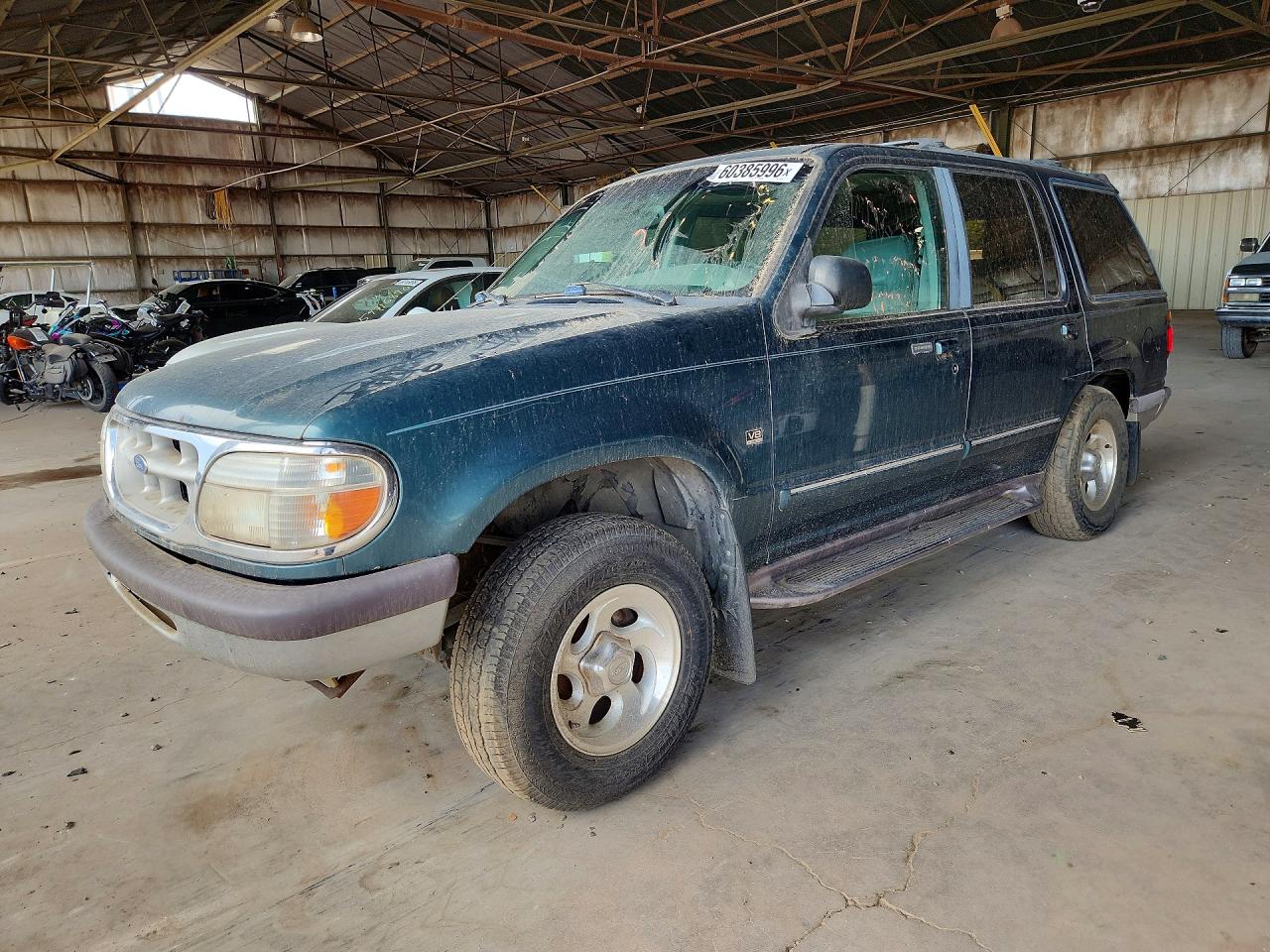 1996 Ford Explorer XLT, VIN 1FMDU35P2TUD62756 — Normal wear