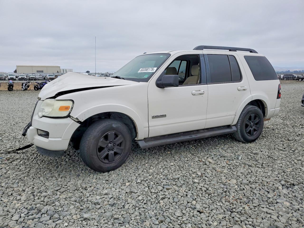 2008 Ford Explorer XLT, VIN 1FMEU73E38UA86785 — Перед
