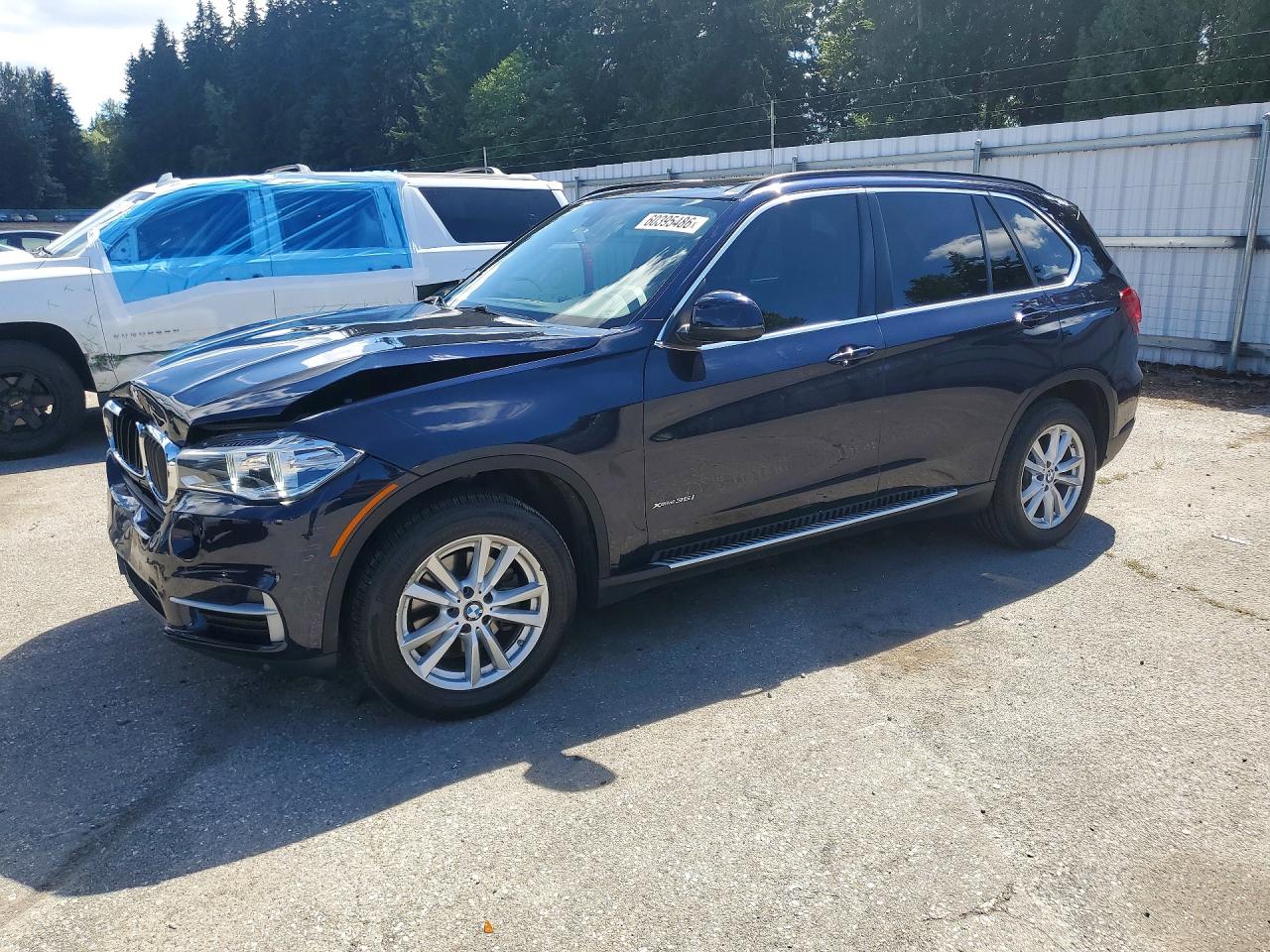 2015 BMW X5 xDrive35i, VIN 5UXKR0C52F0K56072 — Front end