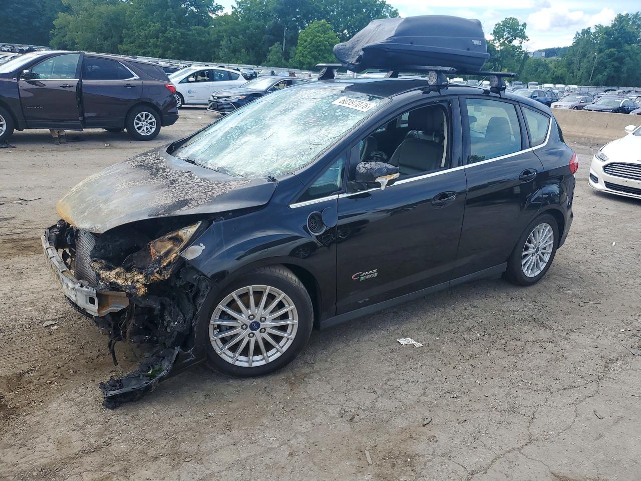 2016 Ford C-Max SEL, VIN 1FADP5CU9GL113498 — Пожар в моторном отсеке