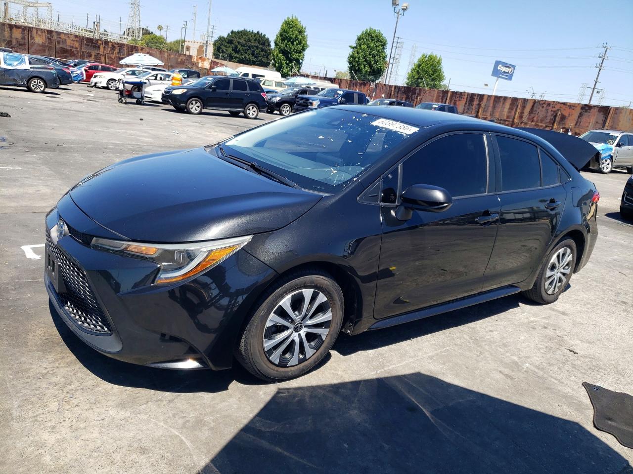 2022 Toyota Corolla Hybrid LE, VIN JTDEAMDE0NJ036000 — Rear end