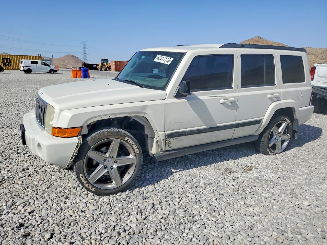 2007 Jeep Commander Sport, VIN 1J8HG48K47C612277 — Front end