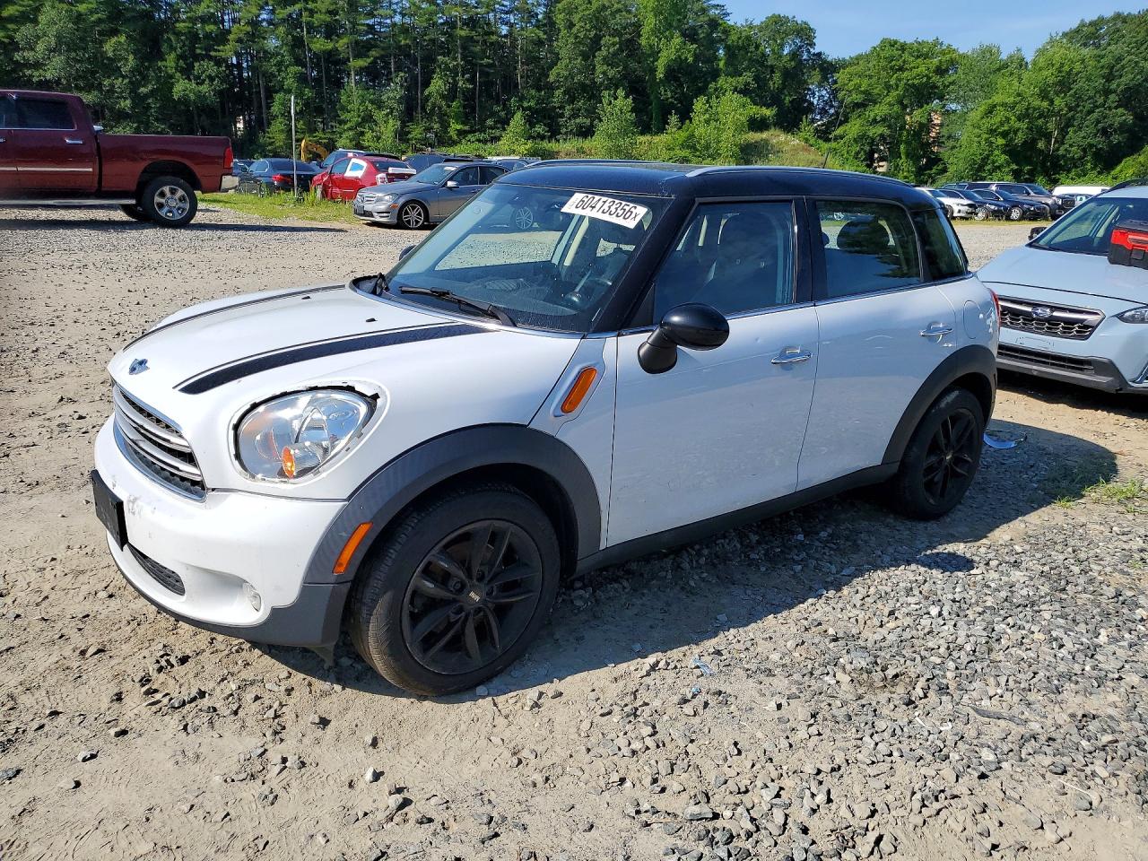 2016 MINI Countryman, VIN WMWZB3C59GWR47973 — Minor dents and scratches