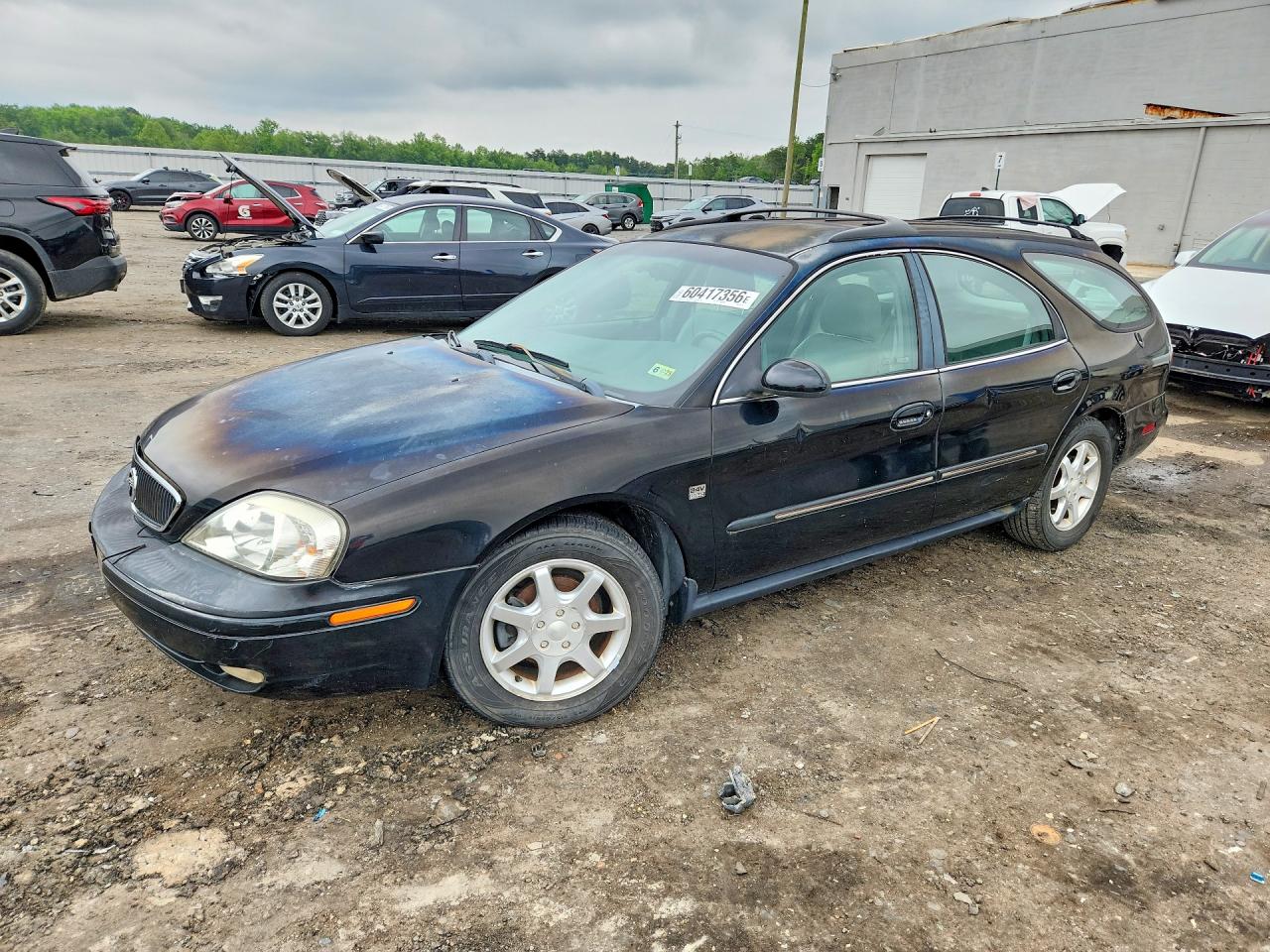 2000 Mercury Sable LS Premium, VIN 1MEFM59S7YA630330 — Front end
