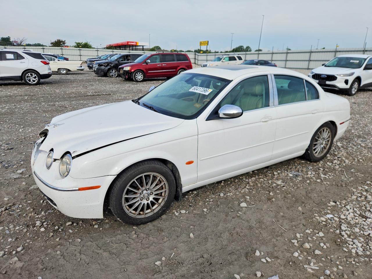 2007 Jaguar S-Type 3, VIN SAJWA01A77FN77079 — Front end