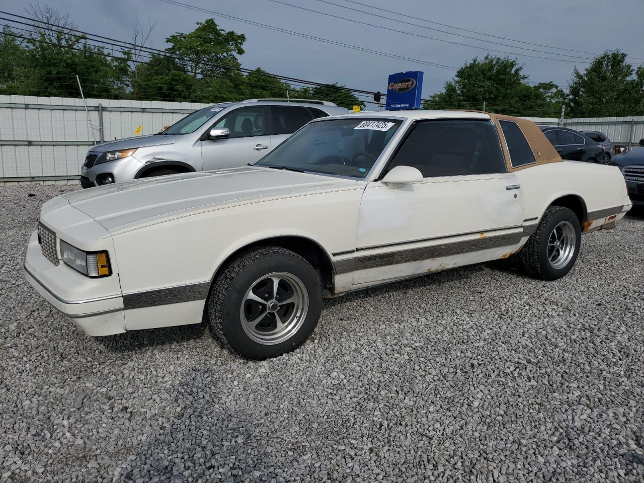 1986 Chevrolet Monte Carlo Sport SS, VIN 1G1GZ37H3GR216294 — Vandalism