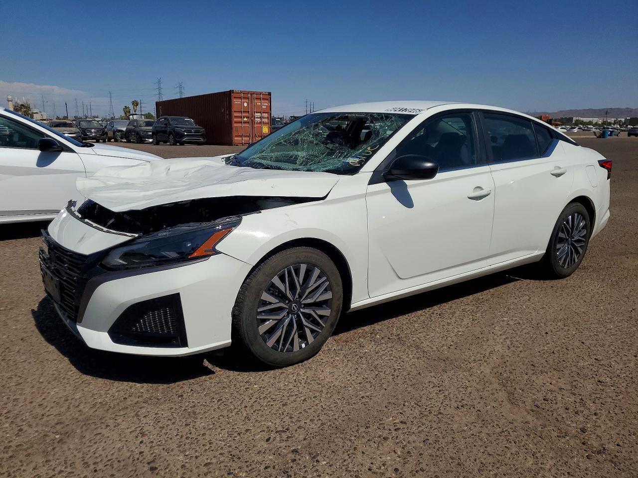 2026 Nissan Altima SV, VIN 1N4BL4DV4TN307150 — Front end