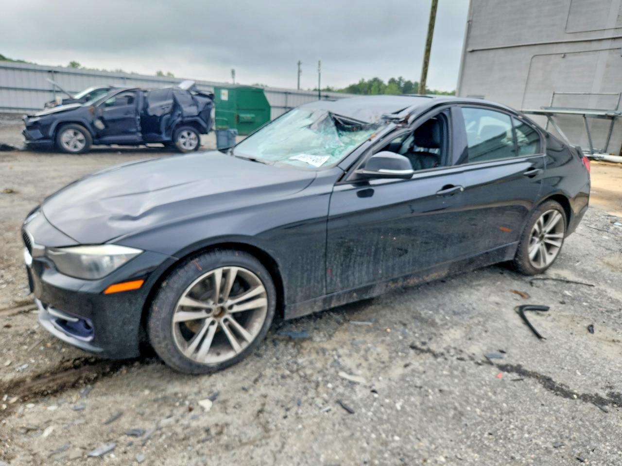 2013 BMW 3 Series 328i xDrive, VIN WBA3B3C53DF532620 — Roof