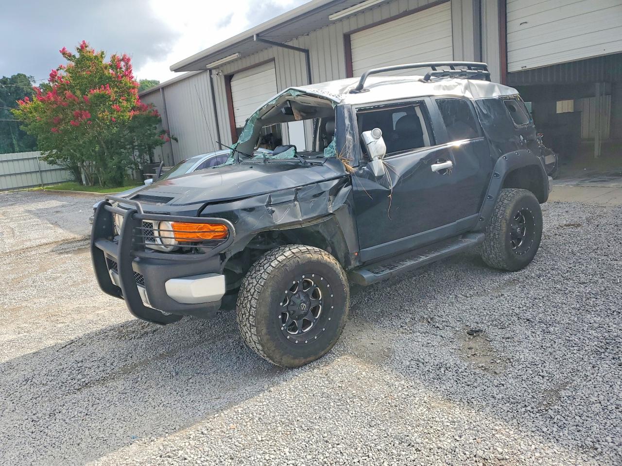 2007 Toyota FJ Cruiser, VIN JTEBU11F970093242 — Rollover