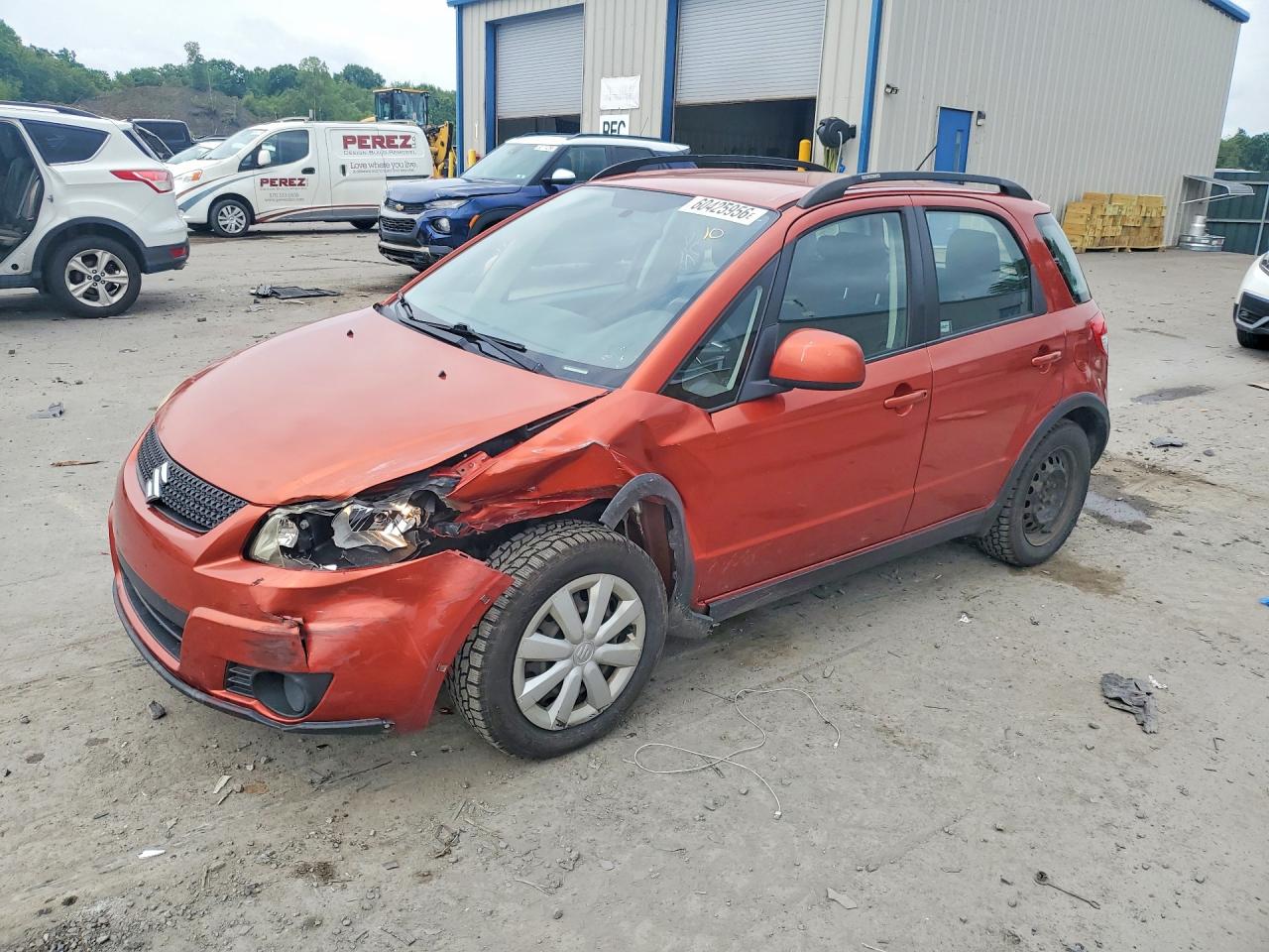 2011 Suzuki SX4 Crossover, VIN JS2YB5A30B6301473 — Front end