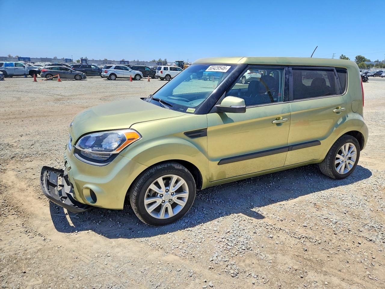 2012 Kia Soul +, VIN KNDJT2A68C7421289 — Front end