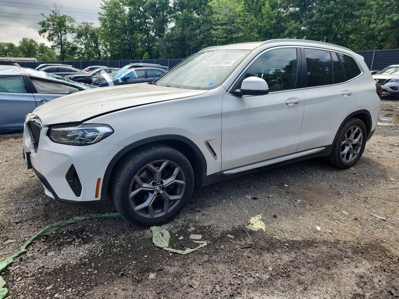 2022 BMW X3 xDrive30i, VIN 5UX53DP04N9L05030 — Front end